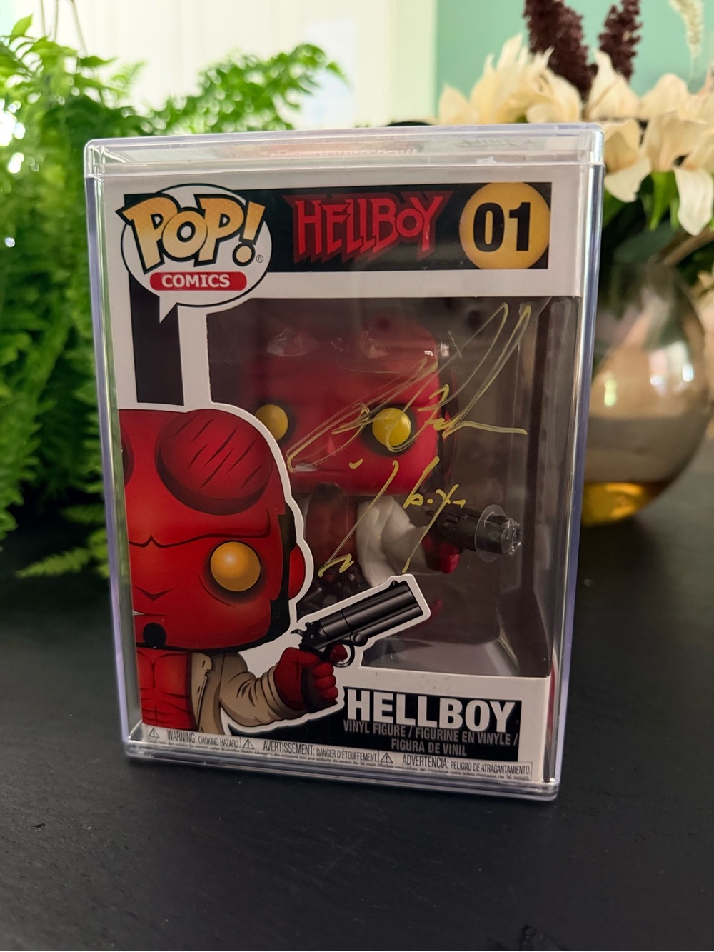 Funko POP! Hellboy Vinyl Figure - Red & Yellow with autograph